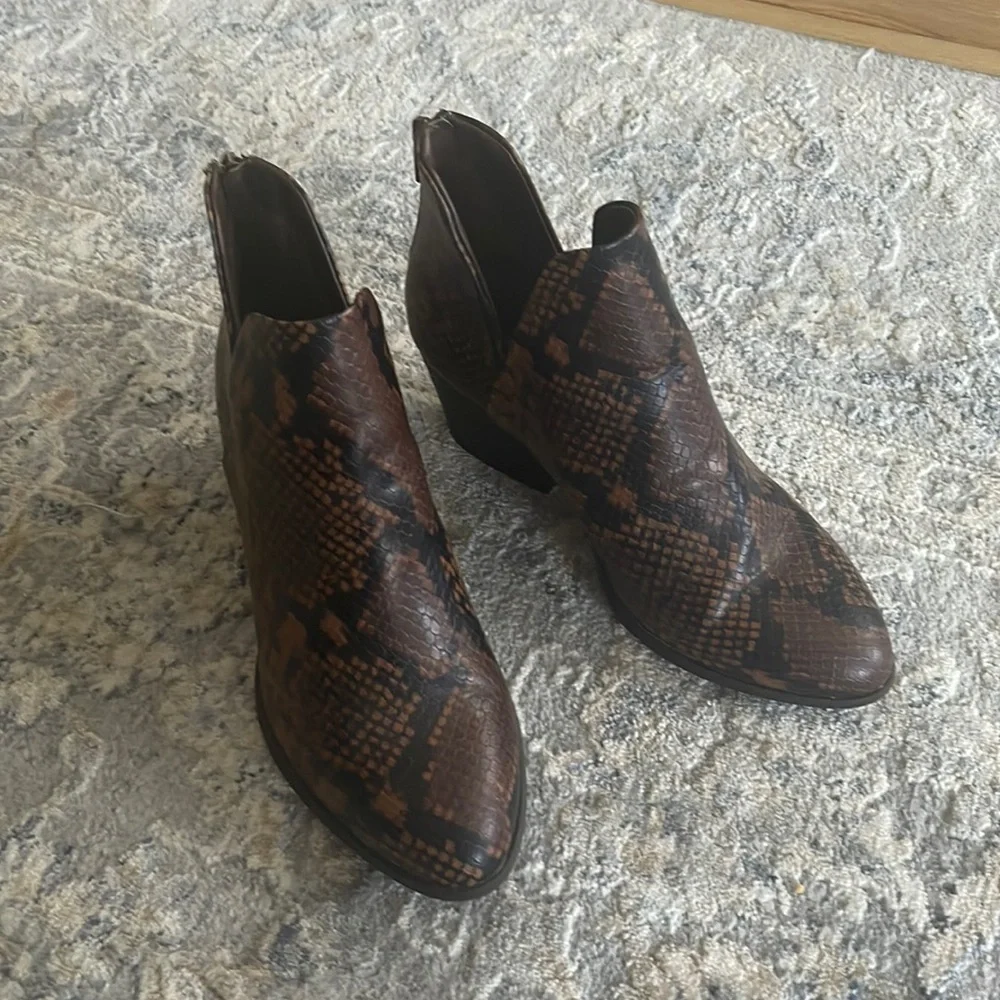 Python Booties - Picture 1 of 5